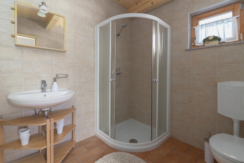 Holiday Homes Sara Блед Экстерьер фото